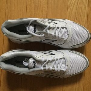 NIB Reebok Mens Instant Running shoes